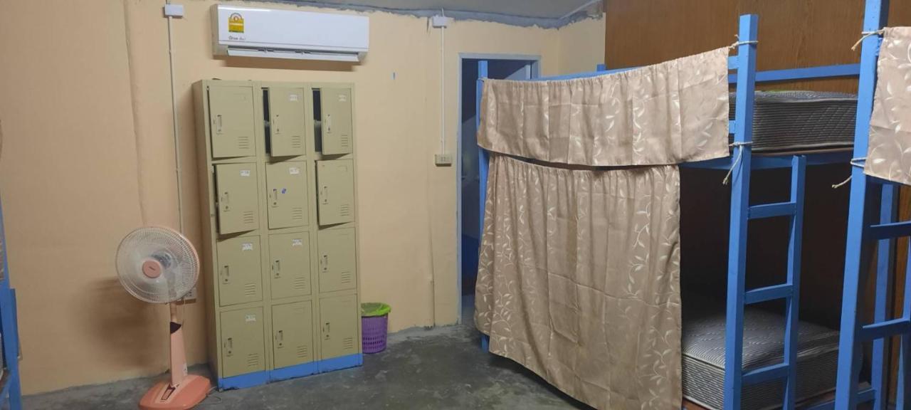 Chill Chill Long Beach Hostel Ko Lanta Exterior foto