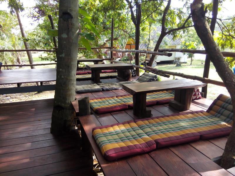 Chill Chill Long Beach Hostel Ko Lanta Exterior foto